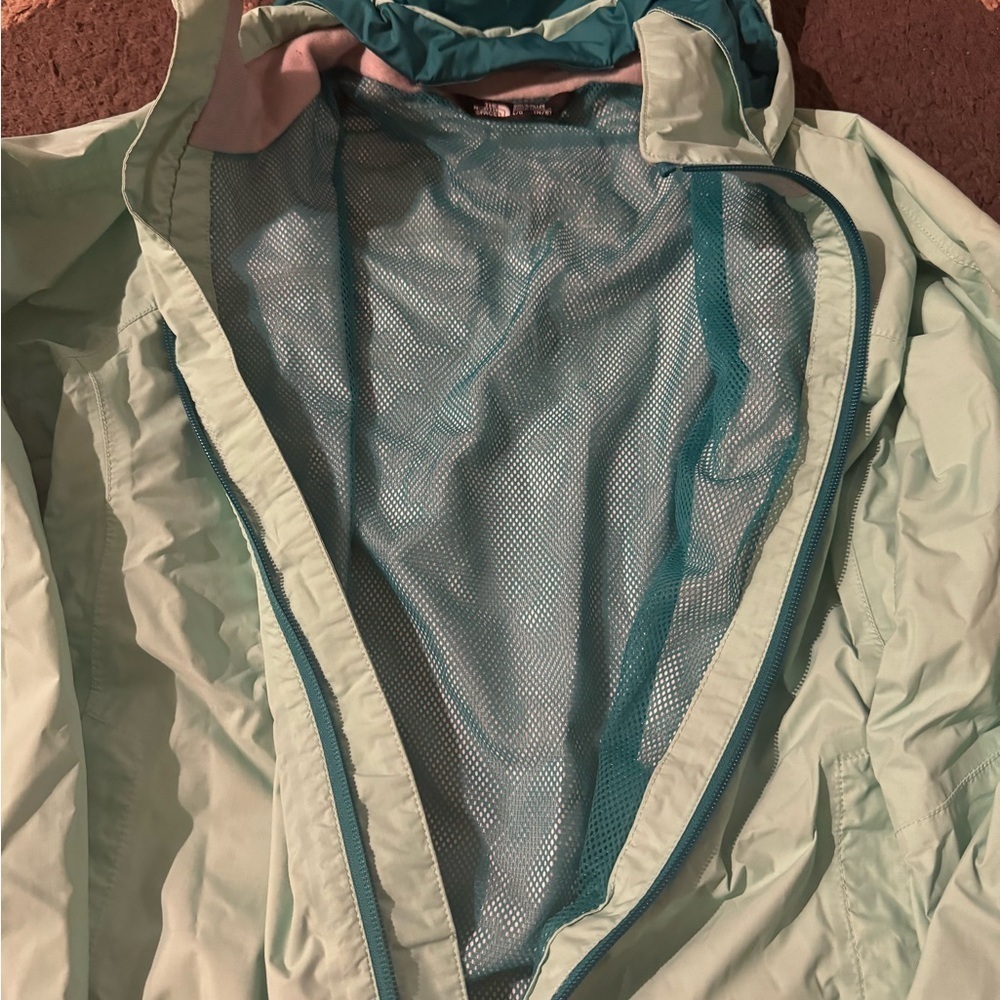 The North Face Girls' Warm Antora Rain Jacket - Picture 8 of 10